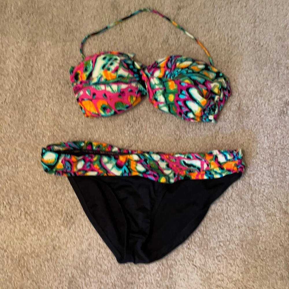 Black two piece swimsuit - Picture 1 of 4